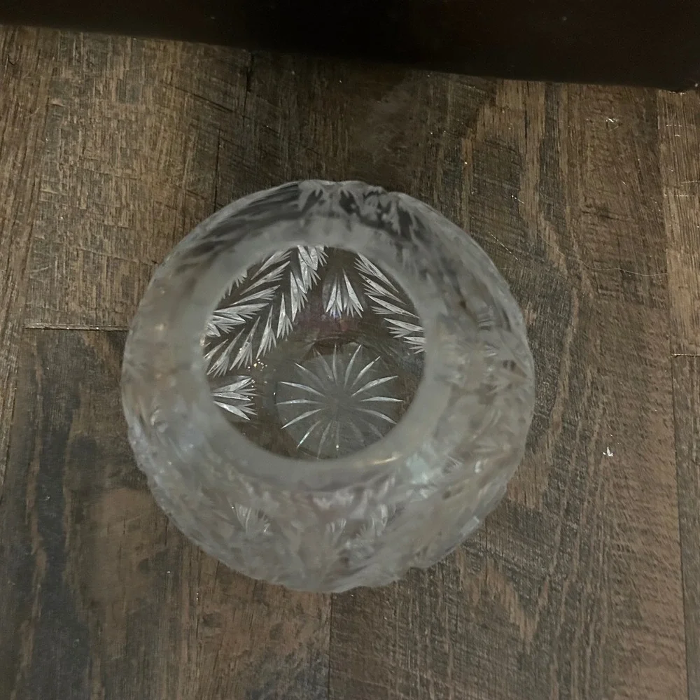 Vintage Pinwheel Cut Crystal Rose Bowl Vase Round Globe Starburst Design 5in